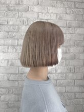 こだわり 4： 圧倒的透明感【グレージュ / ミルクティーベージュ】