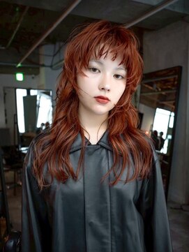 ギークス(GEEKS) 【GEEKS渋谷】ミディアムレイヤー/ウルフ/20代30代/ワンブリーチ