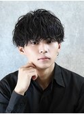 緩めシャドウパーマ×刈り上げマッシュ×黒髪