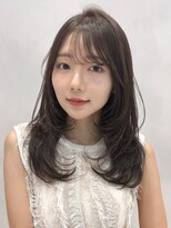 アグノス 青山(Agnos)&nbsp;美髪似合わせカットうる艶髪モテ髪薄めバング大人ガーリー