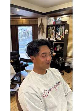 美容室 賀流。 ツイストスパイラルパーマ