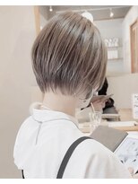 アンリー(Anree)&nbsp;◆前下がりショートボブベージュカラー20代30代40代面長丸顔権藤