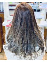 ヘアースペース アモール(Hair Space Amor)&nbsp;シルバーバレイヤージュ