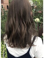 レガロ(Regalo)&nbsp;マットグレーの夏カラー《春日井　Regalo　レガロ》