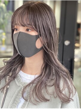 ノラ ウメダ(NORA UMEDA) 【NORA UMEDA 高木】外国人風ミルクティーハイライトカラー