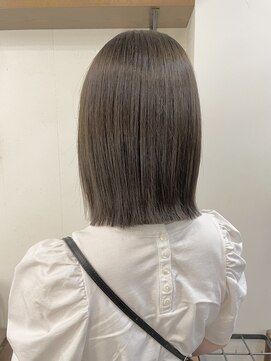 ベック ヘアサロン(BEKKU hair salon) 大人気☆切りっぱなしボブのカーキグレージュ
