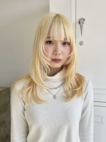 ノートエートル 西金沢(Nought etre)&nbsp;10代20代ハイトーンカラーブリーチレイヤーボブウルフ小顔ヘア
