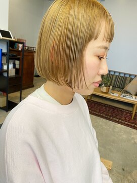 ヤーン(yearn) 《yearn》眉上ワイドバンク×イエローベージュ(伏見/栄/名駅)