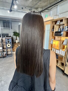 ニール(Neal) 【Neal 新宿/西新宿】髪質改善×ロングスタイル〈SAKU〉