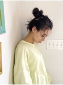 ルーズなおだんごヘア
