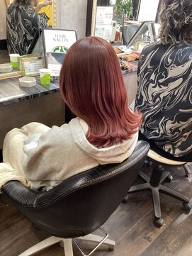 カットツー(Cut2) ピンクカラー