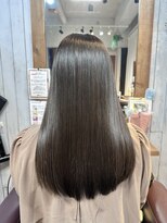 ヴァンガード(Vanguard) しなやか艶髪ロングスタイル