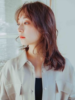 お客様一人ひとりに寄り添った丁寧なカウンセリングと施術で、あなたの希望やお悩みを解決に導きます。