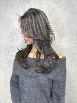 サニー 渋谷(SUNNY) ハイライトレイヤー、バレイヤージュ、レイヤーカット、ブリーチ