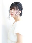 お呼ばれヘアアレンジ×大人かわいいシニヨン