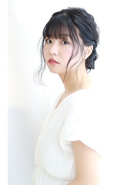 シロフ シブヤ(shirof shibuya) お呼ばれヘアアレンジ×大人かわいいシニヨン