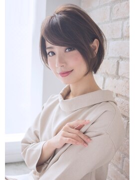 ボニークチュール(BONNY COUTURE) ママにおススメ！お手入れ簡単大人可愛いシンプルボブ