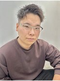刈り上げツイスト無造作パーマアップバングビジネスメンズヘア