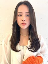 ふんわりミディアムハイライトアッシュカラー