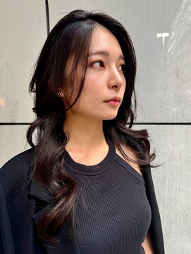 ディオ アンド ルーチェ(Dio&Luce) 大人／レイヤー／暗髪／流しバング