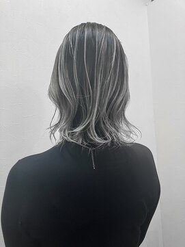 アリ 葛西店(ALi) イメチェンシルバーバレイヤージュ｜葛西髪質改善｜葛西縮毛矯正