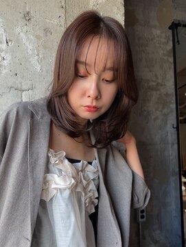 エッセ 大阪梅田茶屋町店(esse) ロブレイヤースタイル