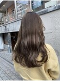 柔らかブラウンベージュ