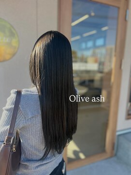 オリーブアッシュ