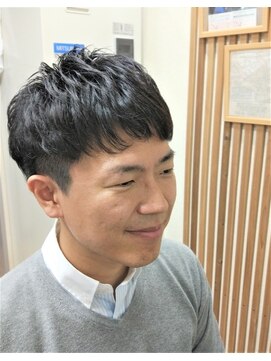 アイロンパーマでつくるナチュラルショート L 高田理容室 Barber Shop Takata のヘアカタログ ホットペッパービューティー