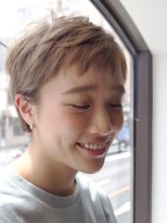 ジジ アドラーブル ヘア サロン(JiJi ADRABLE HAIR SALON)&nbsp;【JiJi】ハイトーンベージュ　ベリ－ショ－ト　ベビ－ショ－ト