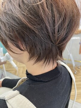 ロミー 本厚木(ROMMY.) 浮きやすい襟足解決ショート / ロミー本厚木