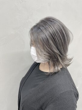 フェリア 松山(Feria) 【Feria松山】コントラストグレージュ×外ハネ“石田幸輔”