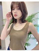 韓国くびれレイヤーミディアム