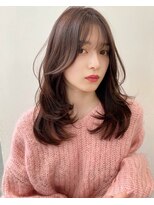 フィル 横浜(fil)&nbsp;ピンクベージュレイヤーカット_くびれヘアアプリコットオレンジ