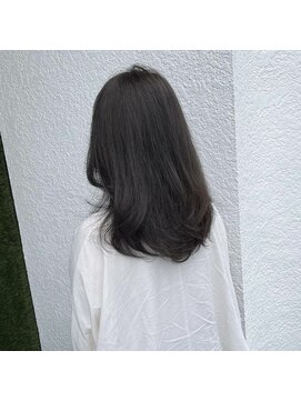 チーク(CHiiK) ブルー系グレージュ