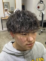 エルオム(EL.HOMME)&nbsp;【RYUYA】ツーブロックマッシュ束感波巻きパーマ