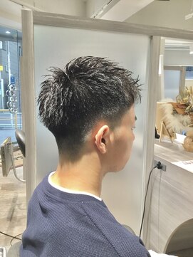 ブロッサム 保谷(Blossom) 20代30代メンズソフトツーブロックビジネス大人カッコイイ