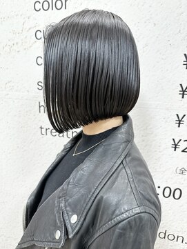 モリオ フロム ロンドン サッポロファクトリー店(morio FROM LONDON) 【morio札幌】札幌ボブ　大人かわいい黒髪ぱつっとボブ