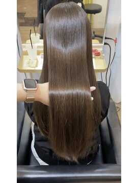 イオエ(ioe) 黒髪/ボブルフ/ネビージュ/小顔/ワンレン/髪質改善/グレージュ