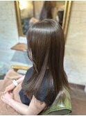 髪質改善で艶々ストレート