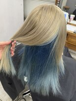 アジールヘア 北千住駅西口店(agir hair) ハイトーンペールブルーインナーカラー 北千住