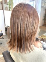 ウル(ulu)&nbsp;ぱつっとミディアムボブ/30代/40代/50代