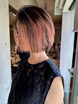 カート バイ デコ(Kurt by DECO) 【ERIKA】ピンクボブライト