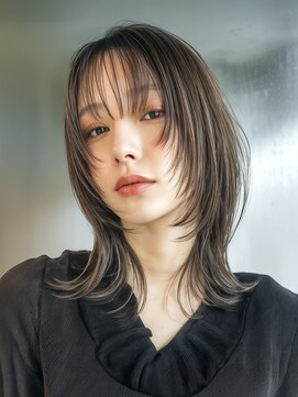 ビルド(build) 顔周り/レイヤーカット/ハッシュカット/韓国/新越谷/南越谷