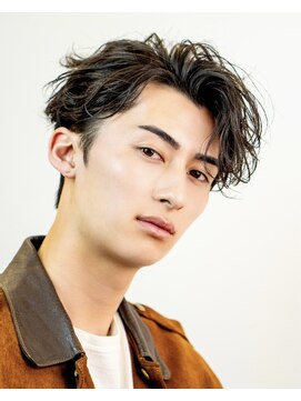 オーシャントーキョーオーバー 渋谷(OCEAN TOKYO OVER) ビジネスメンズショートリクルート七三かき上げヘアツーブロック