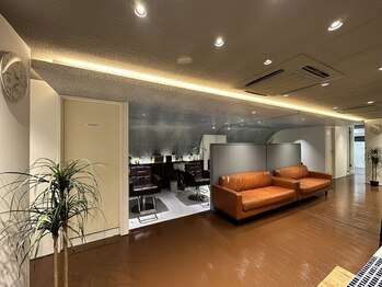 ディアマン(Diamant)の写真/【心斎橋3分/22時まで営業】男の隠れ家メンズ専門サロン☆好アクセスでお仕事帰りに立ち寄りやすい◎