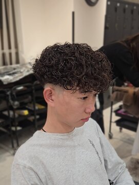 ラピス 名古屋駅前店(Lapis) プードルパーマ/スパイラルパーマ/スキンフェード/海外ヘア