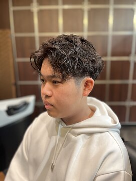 ビービードットコム/0084(BB.com/0084) ツイスパ×センターパート