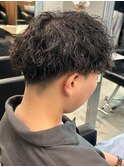 ツイストスパイラル/スパイラルパーマ/メンズ/マッシュ/眉毛