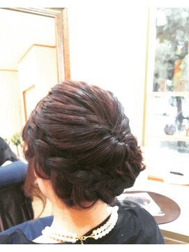 ストーリーヘアアンドケア (Story hair&care) 結婚式ヘア☆あみこみ＋くるりんぱ